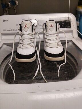 Vintage Air Jordan Deluxe 2 Sneakers
